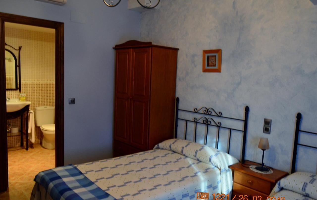 Posada La Reja Malpica de Tajo Екстер'єр фото